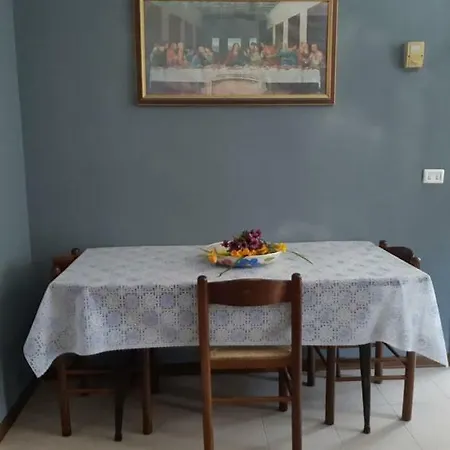 아파트 La Casetta Nel Borgo *